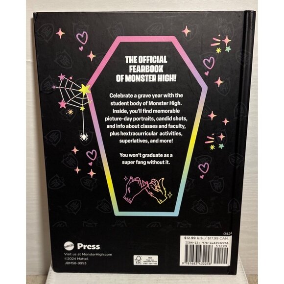 Monster High Fearbook Hardcover 2024 - Picture 2 of 13